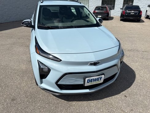 Used 2023 Chevrolet Bolt EUV Premier image 8