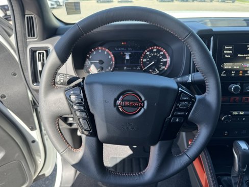 New 2025 Nissan Frontier PRO-4X image 14