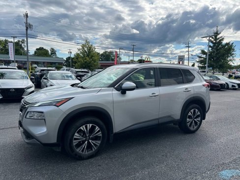 Used 2023 Nissan Rogue SV w/ SV Premium B Package image 7