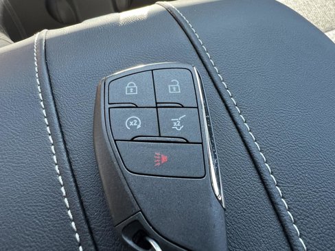 New 2026 GMC Acadia Elevation image 31