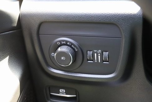 New 2025 Jeep Grand Cherokee L Limited image 40