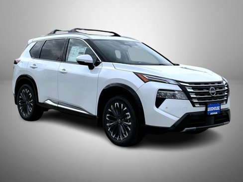 New 2026 Nissan Rogue Platinum image 4