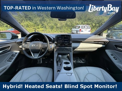 Used 2019 Toyota Avalon XLE image 13