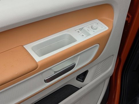 New 2025 Volkswagen ID. Buzz Pro S Plus image 11