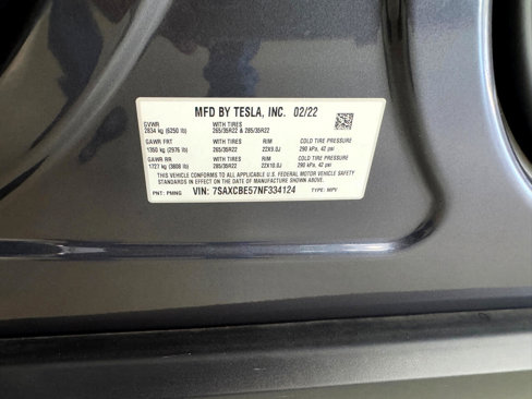 Used 2022 Tesla Model X image 30