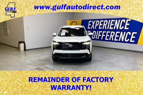 Used 2025 Nissan Kicks SV image 3