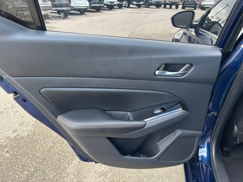 Used 2024 Nissan Altima 2.5 SR image 12