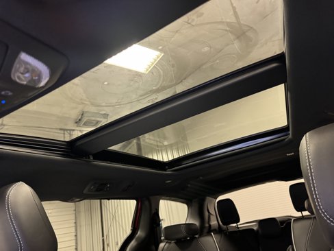 New 2026 Chrysler Pacifica Limited w/ S Appearance Package image 34