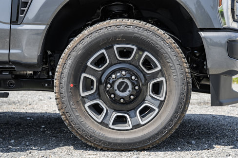 New 2025 Ford F250 Platinum image 20