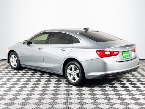 Used 2025 Chevrolet Malibu LS image 6