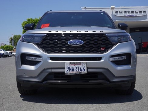 Used 2024 Ford Explorer ST-Line w/ Equipment Group 401A image 9