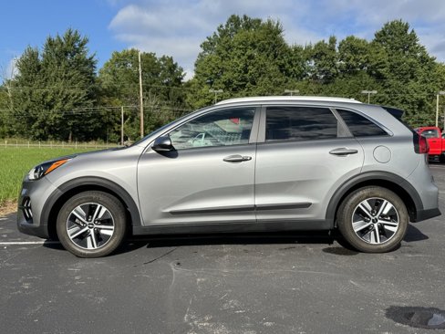 Used 2022 Kia Niro LXS image 8