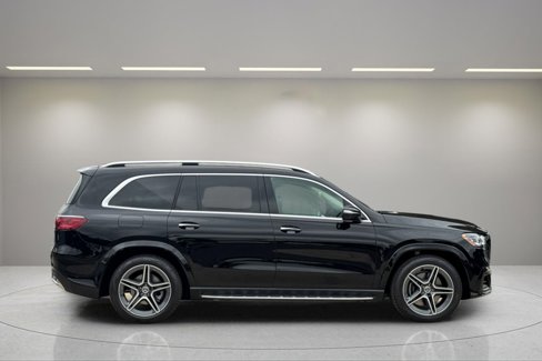 New 2026 Mercedes-Benz GLS 450 4MATIC image 3