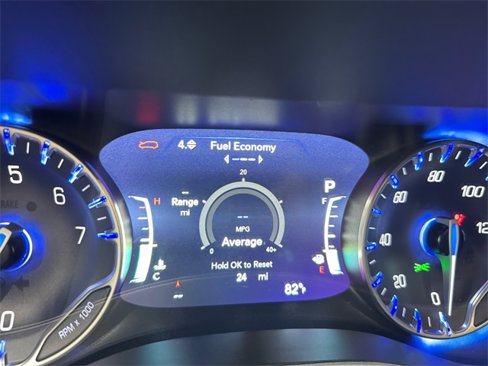 New 2026 Chrysler Pacifica Select image 10