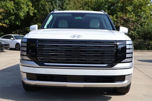 New 2026 Hyundai Palisade Calligraphy image 2