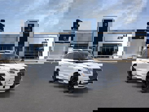 New 2025 Lincoln Corsair AWD w/ Equipment Group 101A image 7