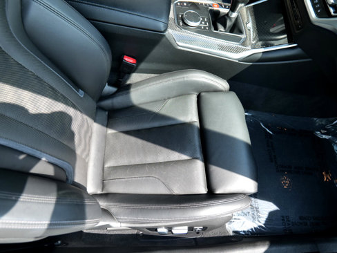 Used 2022 BMW M4 Coupe image 38