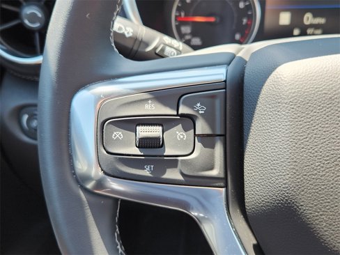 Used 2025 Chevrolet Blazer LT w/ Sound & Technology Package image 17