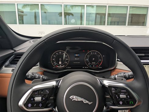 New 2026 Jaguar F-PACE R-Dynamic S image 21