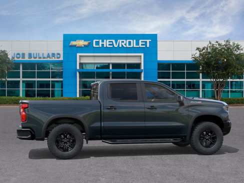 New 2026 Chevrolet Silverado 1500 ZR2 w/ Dark Appearance Package image 5