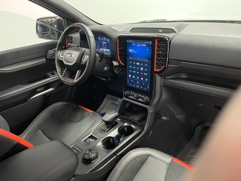 New 2025 Ford Ranger Raptor image 24