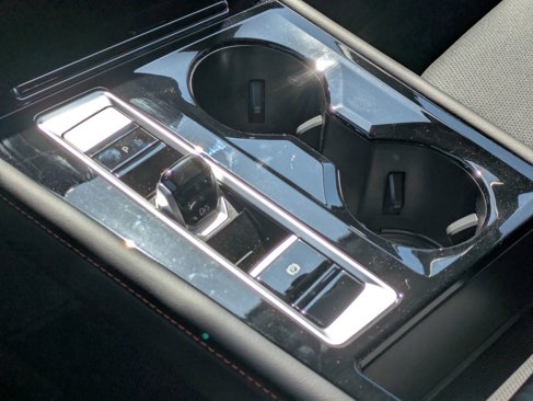 New 2025 Volkswagen Atlas Peak Edition SE image 17