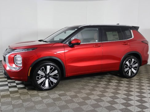 New 2025 Mitsubishi Outlander SEL image 24