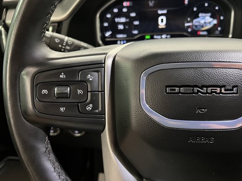 Used 2024 GMC Sierra 3500 Denali w/ Technology Package image 33