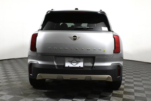 Used 2025 MINI Cooper Countryman SE w/ Comfort Package Max image 6