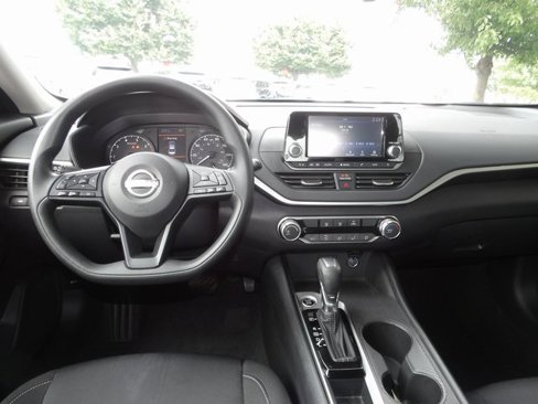 Certified 2024 Nissan Altima 2.5 S image 13
