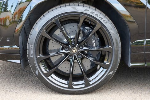 Used 2021 Lamborghini Urus image 56