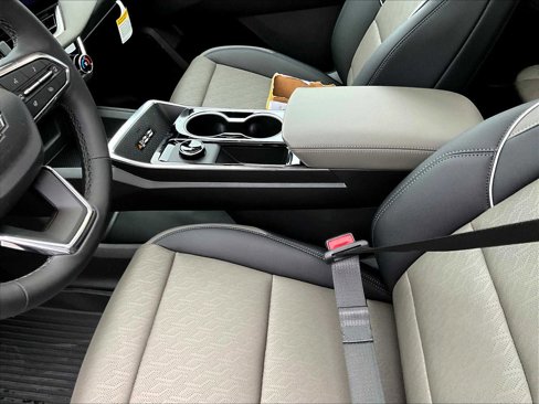 New 2026 Chevrolet Equinox LT w/ Convenience Package II image 14