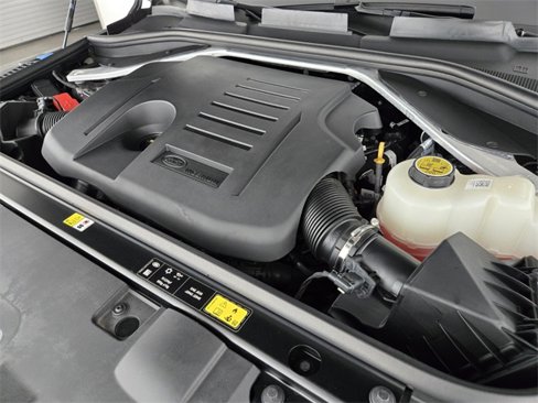 Certified 2024 Land Rover Range Rover Sport Dynamic SE image 19