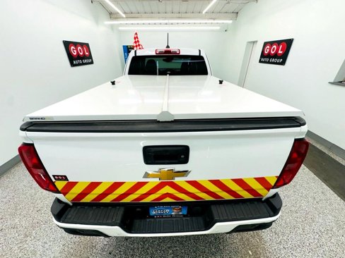 Used 2020 Chevrolet Colorado LT w/ Safety Package image 11