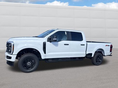 New 2026 Ford F250 4x4 Crew Cab Super Duty image 2