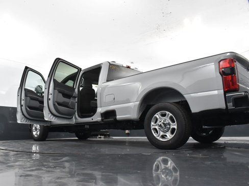New 2026 Ford F250 XLT image 39