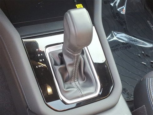 Certified 2025 Subaru Forester Limited image 16