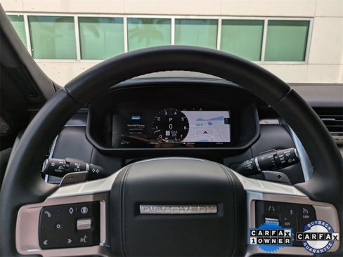 Certified 2024 Land Rover Discovery Metropolitan Edition image 25