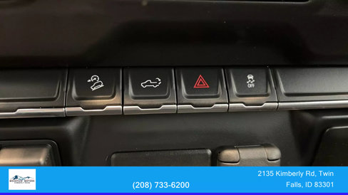 Used 2021 Chevrolet Silverado 1500 Custom Trail Boss w/ LPO, Dark Essentials Package image 26