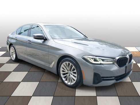 Used 2023 BMW 530i image 3