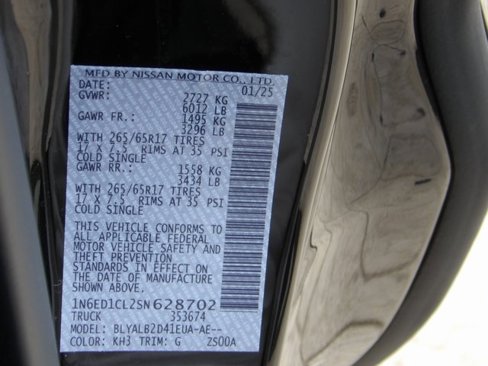 Certified 2025 Nissan Frontier SV image 12