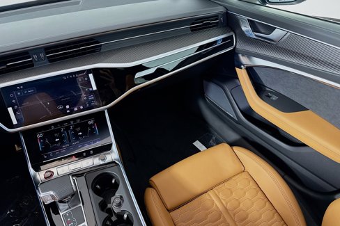 New 2025 Audi RS 6 performance image 21