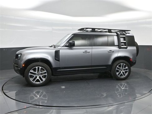 Used 2021 Land Rover Defender 110 X-Dynamic HSE image 8