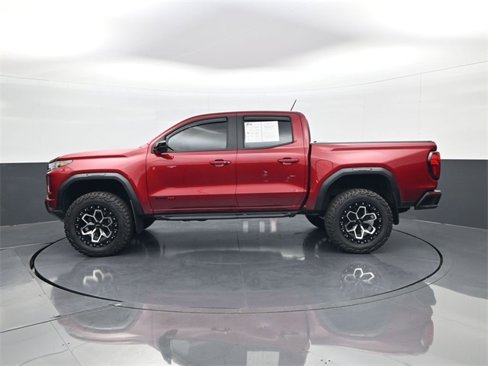 Used 2024 GMC Canyon AT4 w/ AT4 Premium Package image 8
