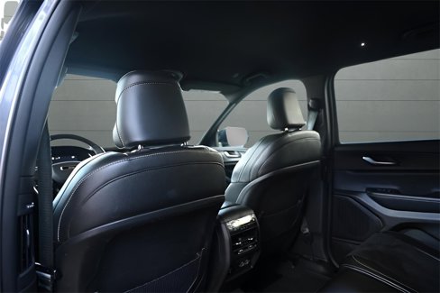 Used 2024 Jeep Grand Cherokee L Laredo image 26