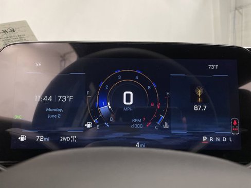 New 2026 Chevrolet Equinox LT w/ Convenience Package II image 18