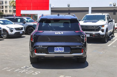New 2026 Kia EV9 GT-Line image 8