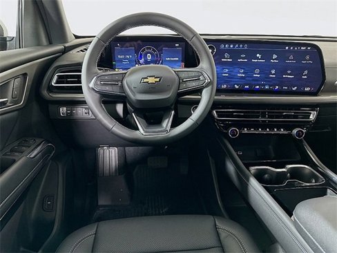 New 2026 Chevrolet Traverse LT w/ LPO, Floor Liner Package image 11