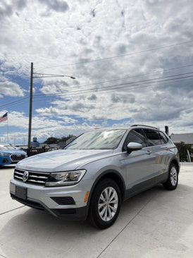 Used 2020 Volkswagen Tiguan S image 2