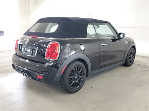 Used 2021 MINI Cooper S image 7